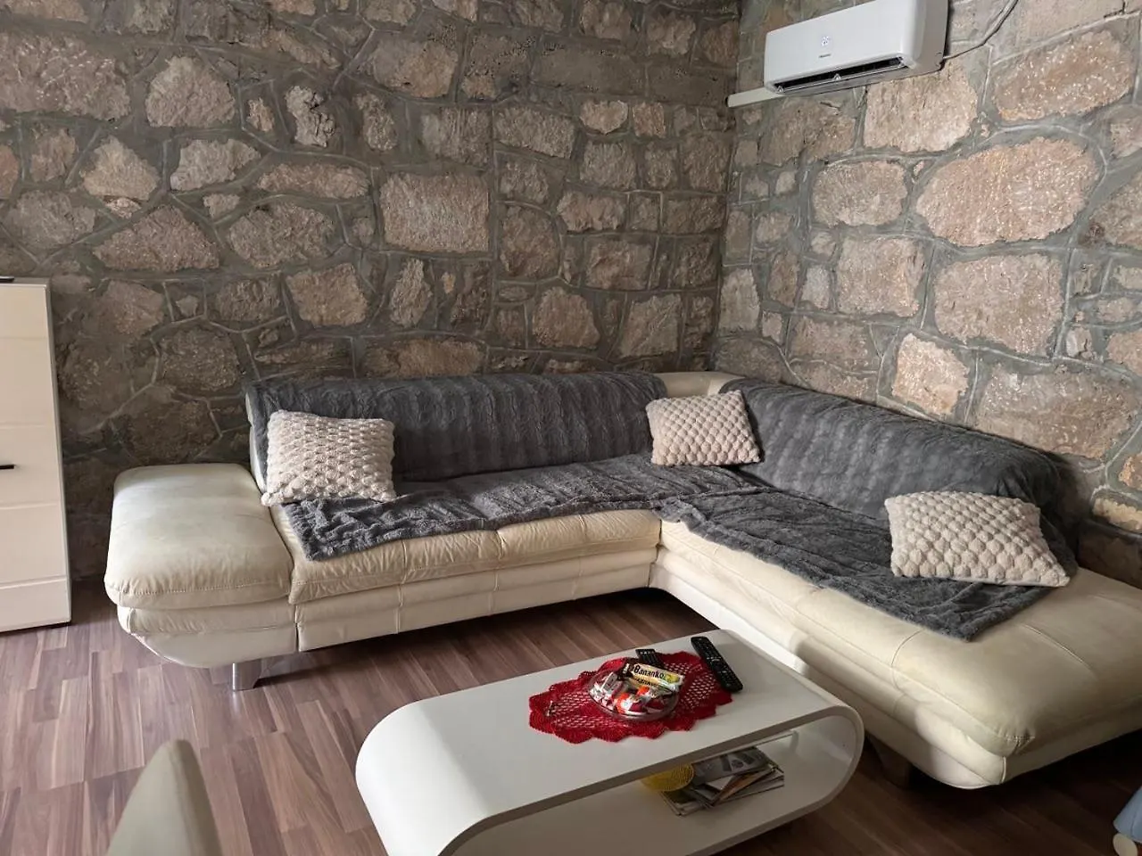 Apartman Zanic Crikvenica With Hot Tub contacts